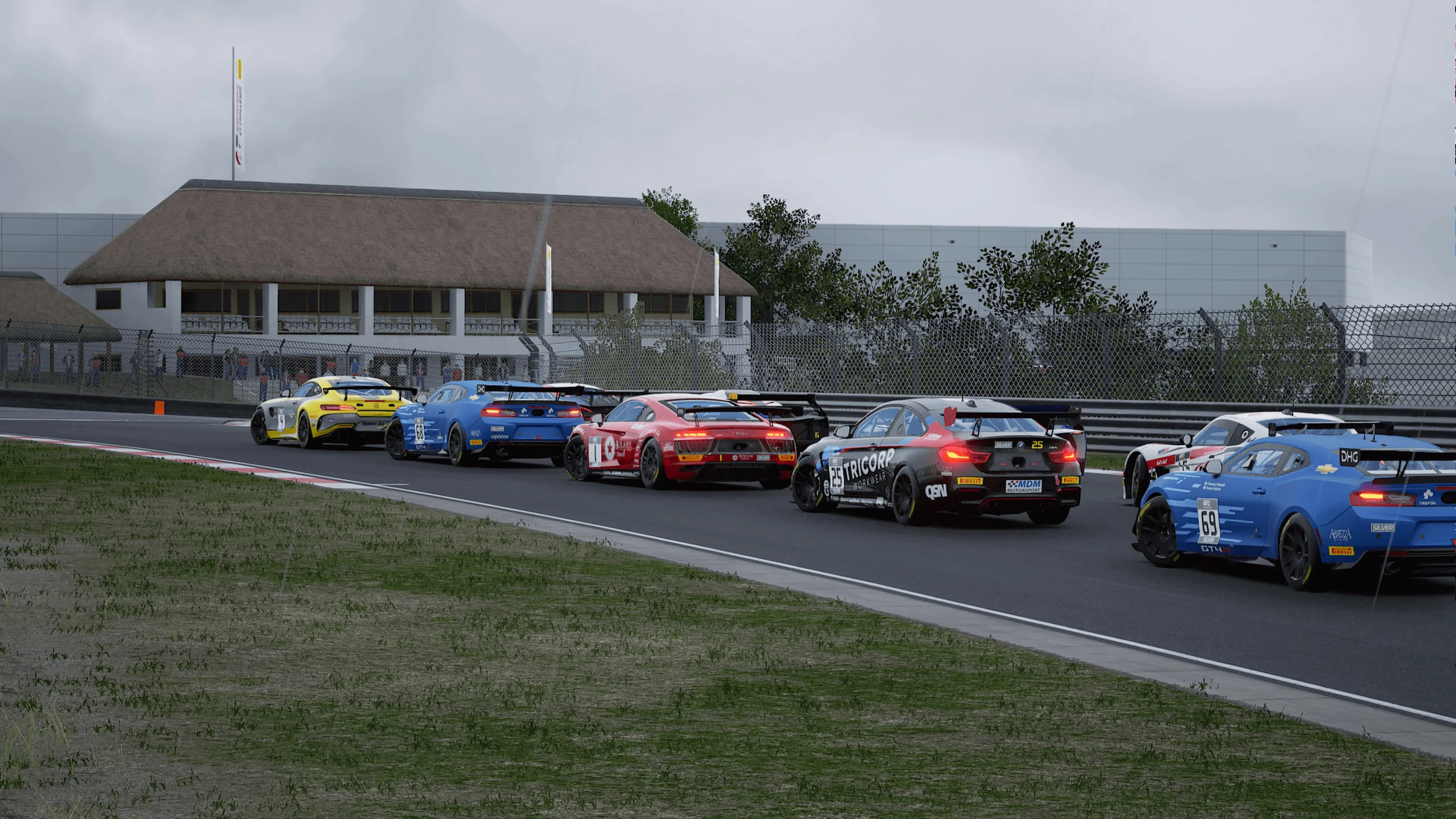Assetto Corsa Competizione PS5 - GT4 Pack DLC - изображение 2