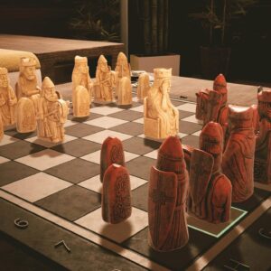 Chess Ultra: Isle of Lewis Chess Set [PS4] - изображение 2