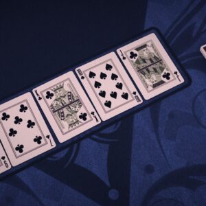 Pure Hold’em: покерный набор фул-хаус . Изображение 2